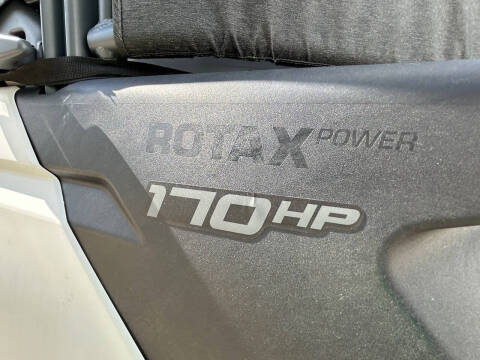2023 See Doo Switch 170HP