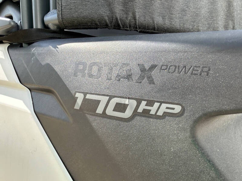 2023 See Doo Switch 170HP