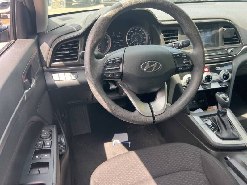 2019 Hyundai Elantra