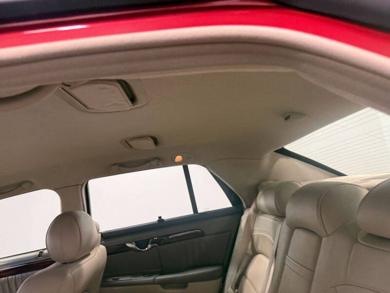 2005 Cadillac DeVille DHS