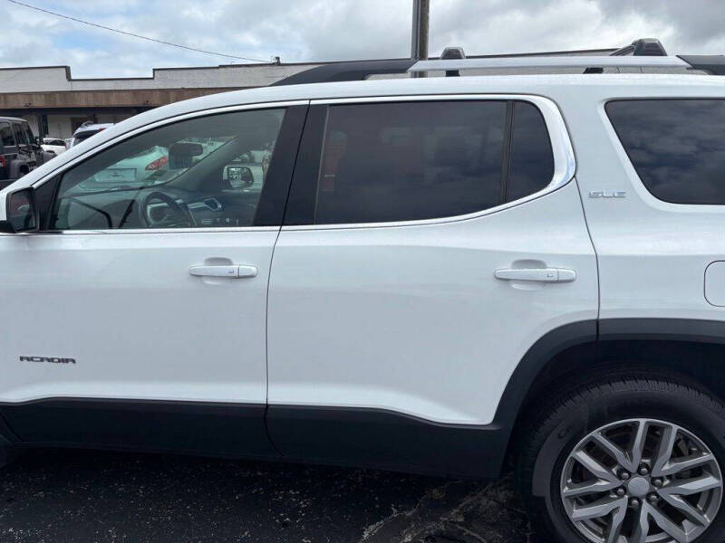 2019 GMC Acadia SLE-2