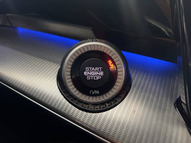 2023 Jeep Grand Wagoneer Series III