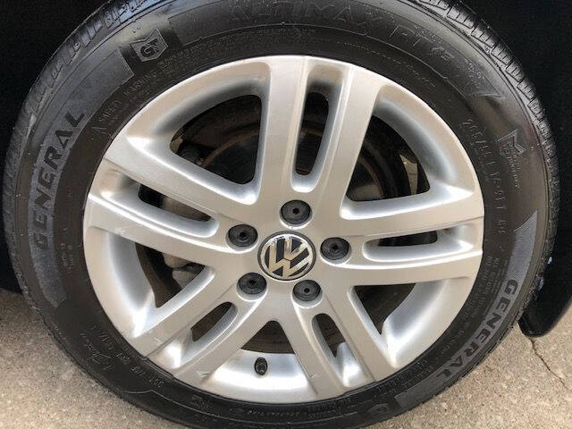 2007 Volkswagen Jetta for sale at Extreme Auto Plaza in Des Moines, IA