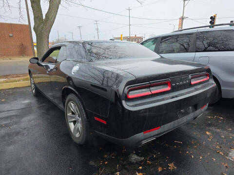 2016 Dodge Challenger SXT
