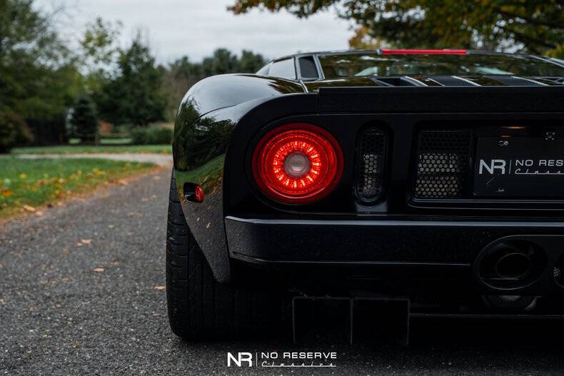 2005 Ford GT