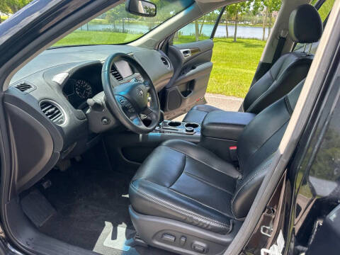 2016 Nissan Pathfinder Platinum