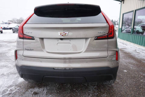 2024 Cadillac XT4 Luxury