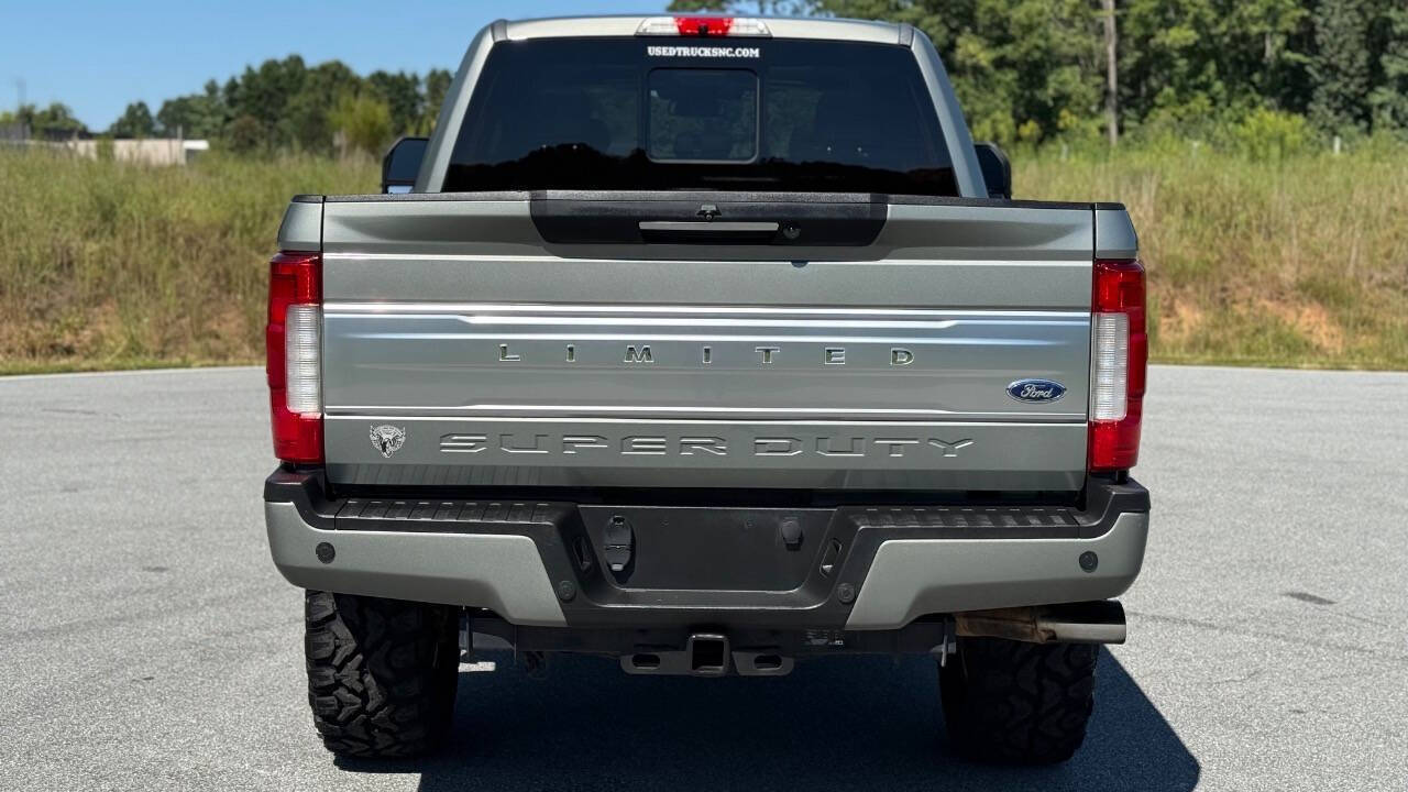 FordF-250 Super Duty4