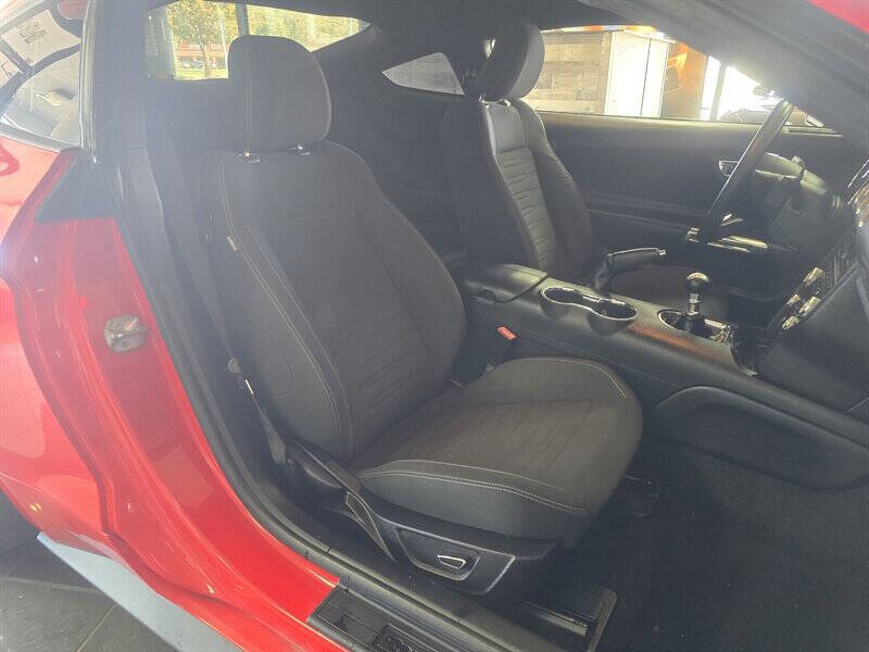 2017 Ford Mustang EcoBoost