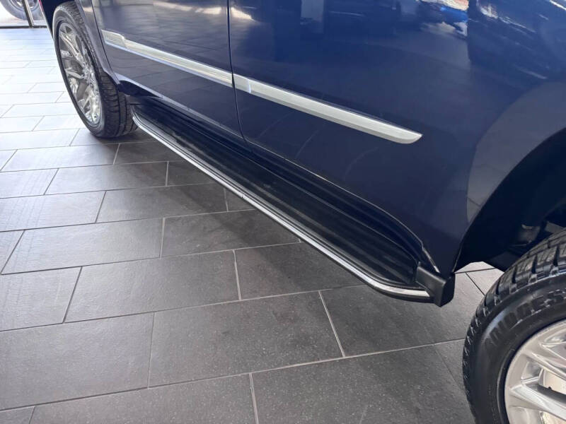 2019 Cadillac Escalade Luxury