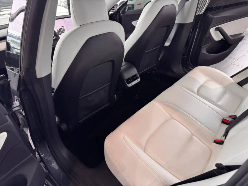2020 Tesla Model 3 Performance