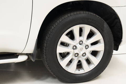 2011 Toyota Sequoia Platinum