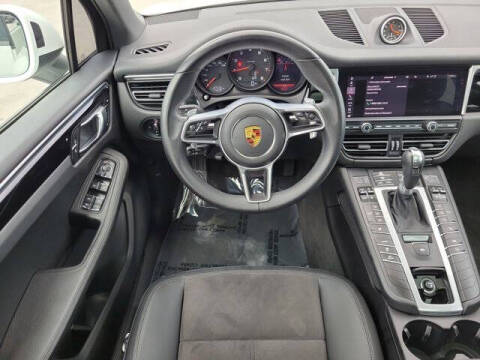 2021 Porsche Macan
