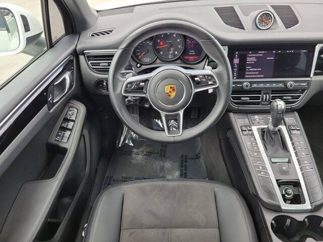 2021 Porsche Macan