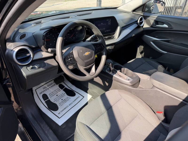 2024 Chevrolet Trax LS