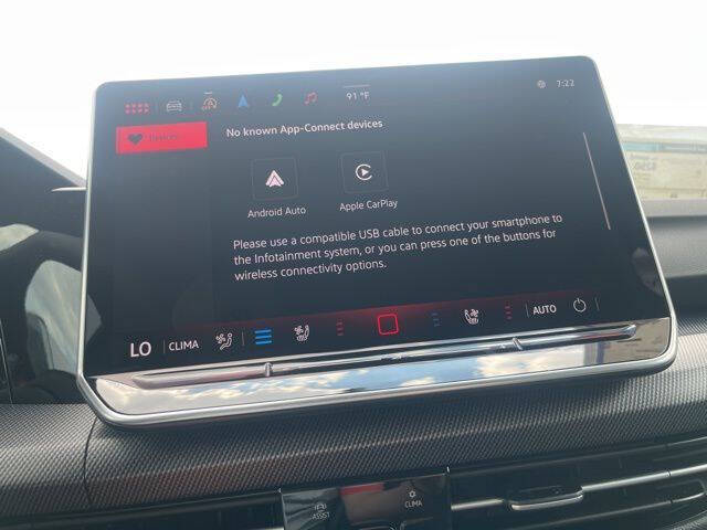 2025 Volkswagen Golf GTI SE