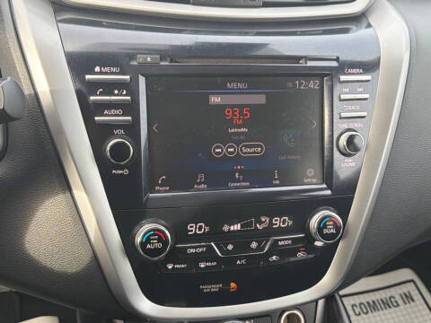 2022 Nissan Murano SV