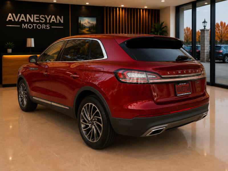 2019 Lincoln Nautilus Reserve
