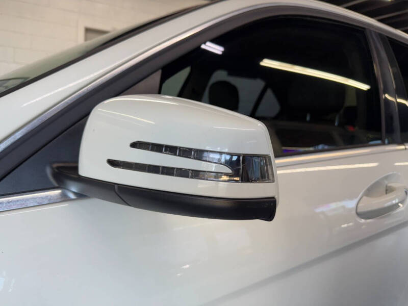 2011 Mercedes-Benz C-Class C 300 Sport