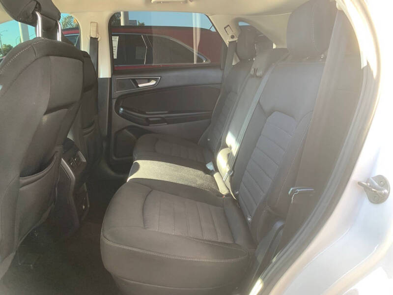2018 Ford Edge SE