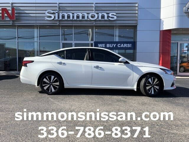 2022 Nissan Altima for sale at SIMMONS NISSAN INC in Mount Airy NC