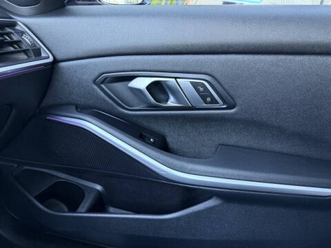 2019 BMW 3 Series 330i