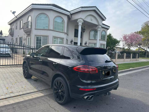 2015 Porsche Cayenne