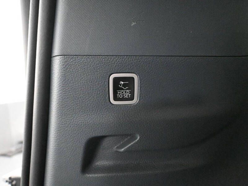 2023 Jeep Grand Wagoneer L Series II