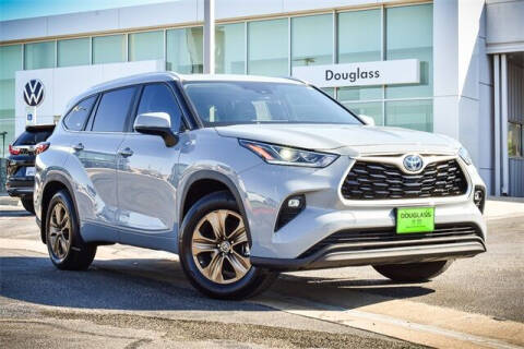 2023 Toyota Highlander Hybrid for sale at Douglass Automotive Group - Douglas Volkswagen in Bryan TX