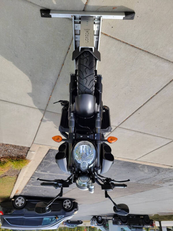 2020 Yamaha VMAX Matte Raven Black
