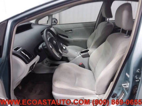 2014 Toyota Prius Two