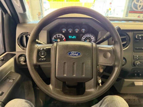 2012 Ford F-350 Super Duty XL