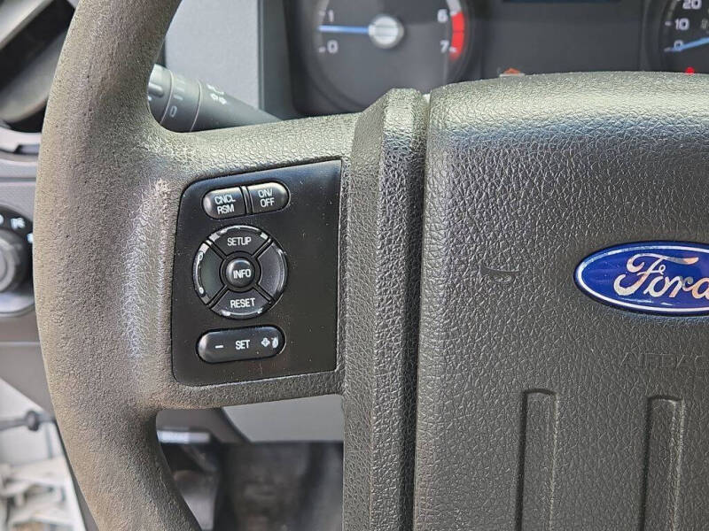 2015 Ford F-350 Super Duty XL