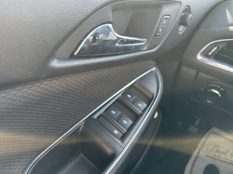 2018 Chevrolet Cruze LS Auto