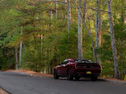 2018 Dodge Challenger SXT Plus