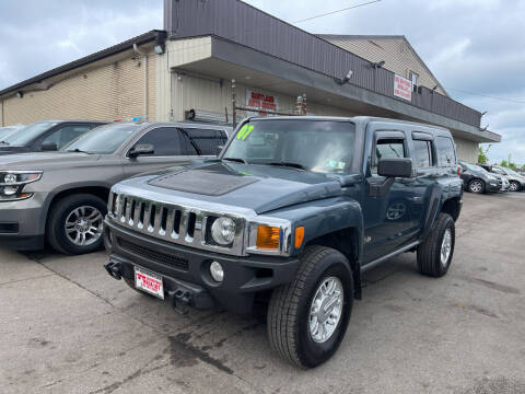 2007 HUMMER H3 for sale at Six Brothers Mega Lot in Youngstown OH