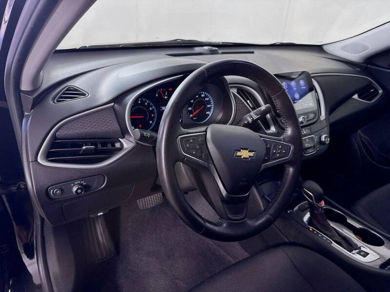 2022 Chevrolet Malibu RS