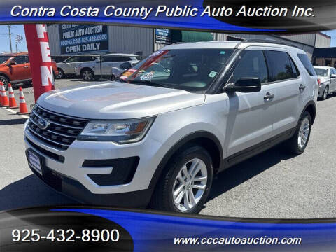 2016 Ford Explorer