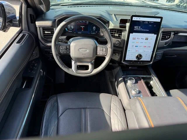2024 Ford Expedition Platinum