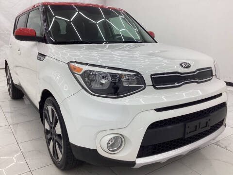2017 Kia Soul +