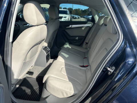 2009 Audi A4 2.0T quattro Premium Plus