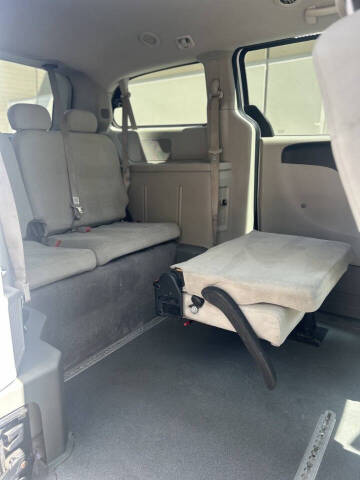 2012 Dodge Grand Caravan SE