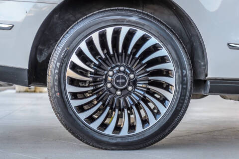 2019 Lincoln Navigator Black Label