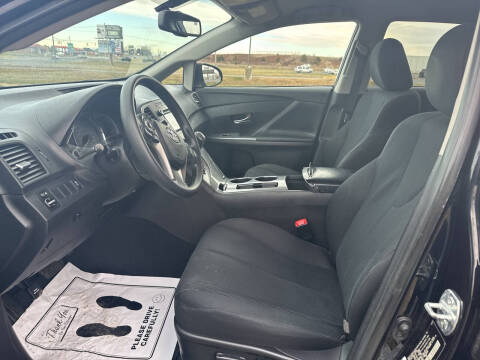 2015 Toyota Venza LE