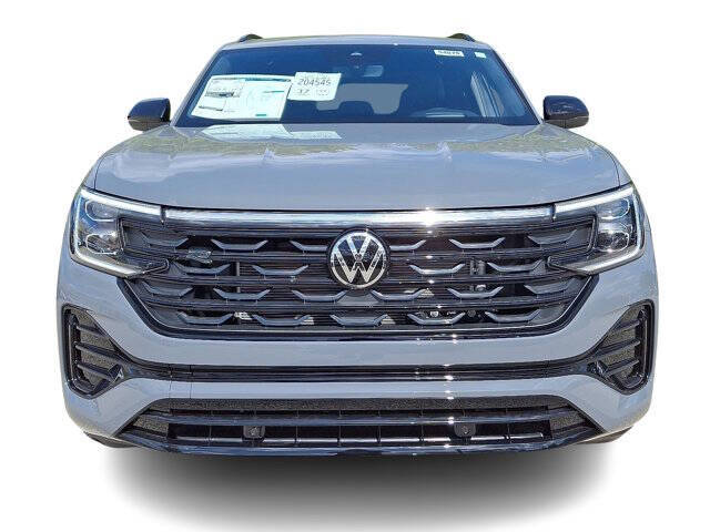 2026 Volkswagen Atlas Cross Sport SEL R-Line Black 4Motion
