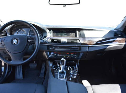 2014 BMW 5 Series 528i