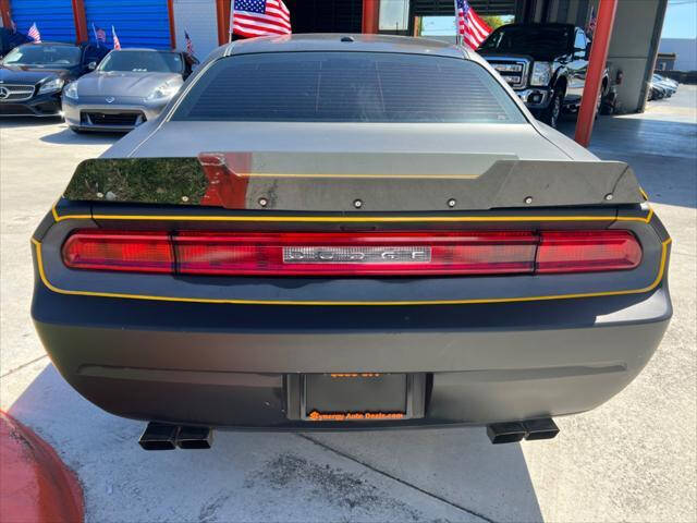 2014 Dodge Challenger Coupe - $18,497