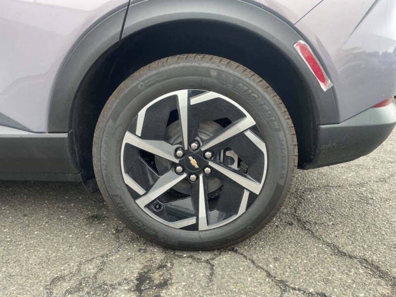 2026 Chevrolet Equinox EV LT 2