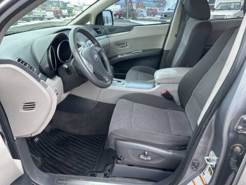 2008 Subaru Tribeca 5-Pass.