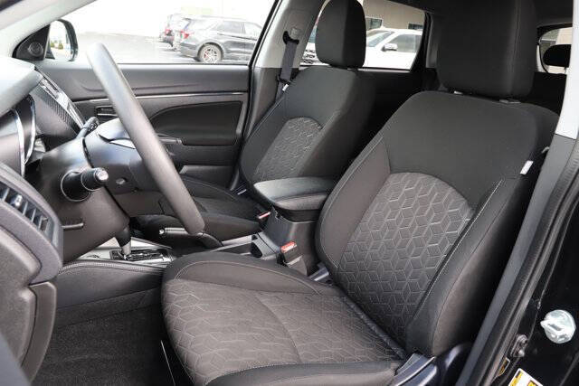 2024 Mitsubishi Outlander Sport S